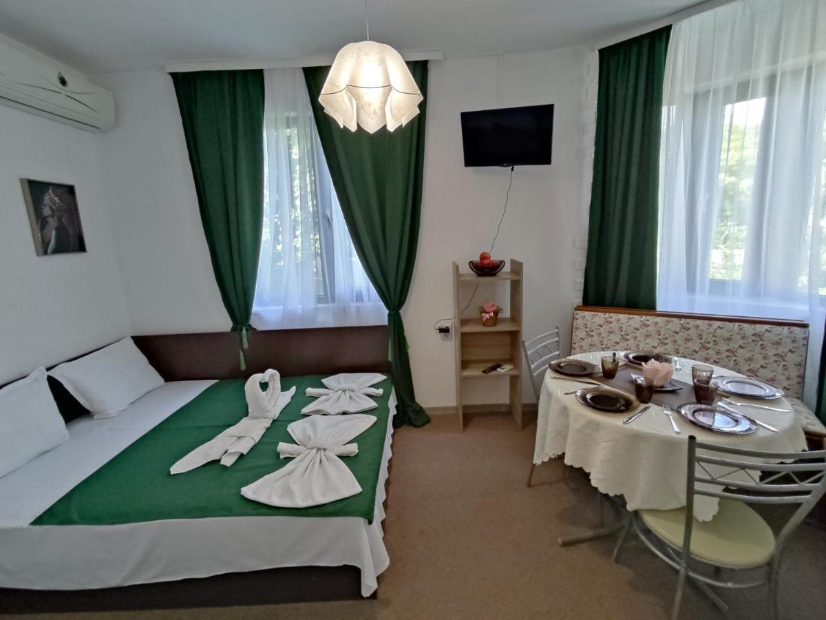 Rali Apartments 希典 外观 照片